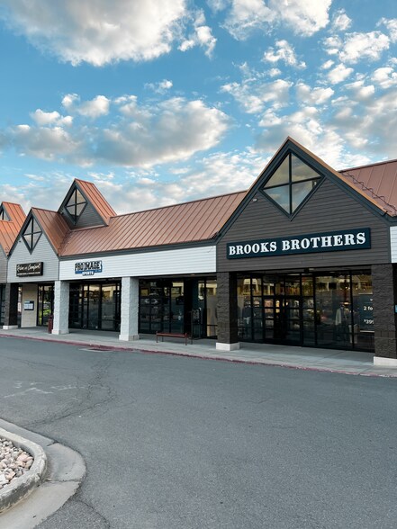 More Photos Of 6699 Landmark Dr, Park City Unknown For Lease