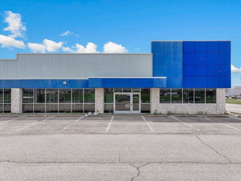 More Photos Of 7311 I-30 E, Greenville Distribution For Sale