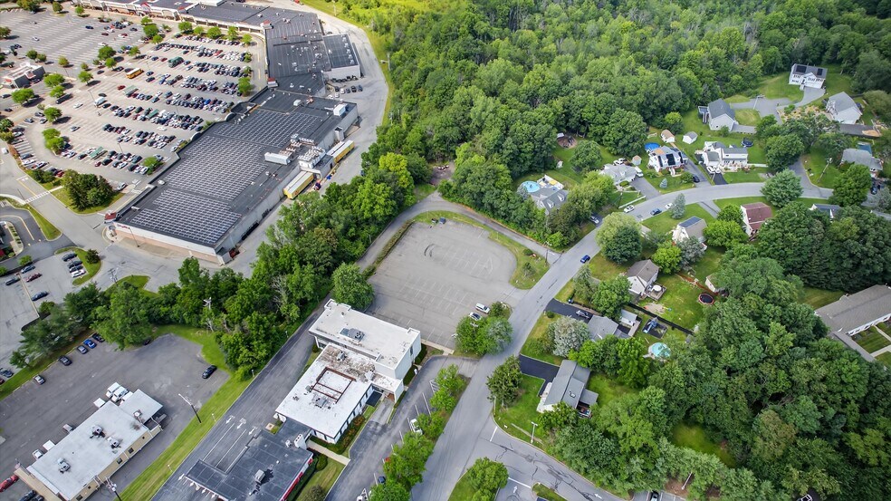 More Photos Of 74 Brookside Ave, Chester General Retail For Lease