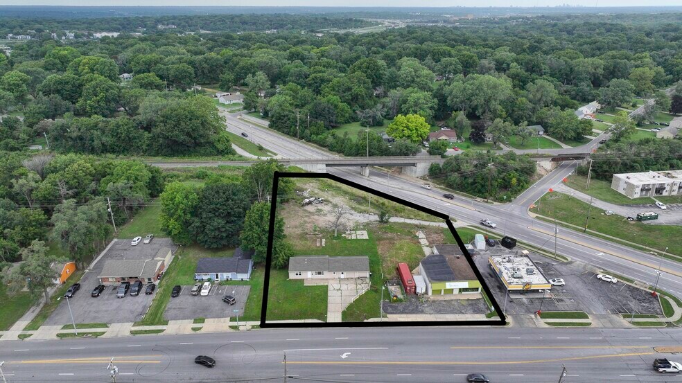 More Photos Of 11510 Blue Ridge Blvd, Kansas City General Retail For Sale