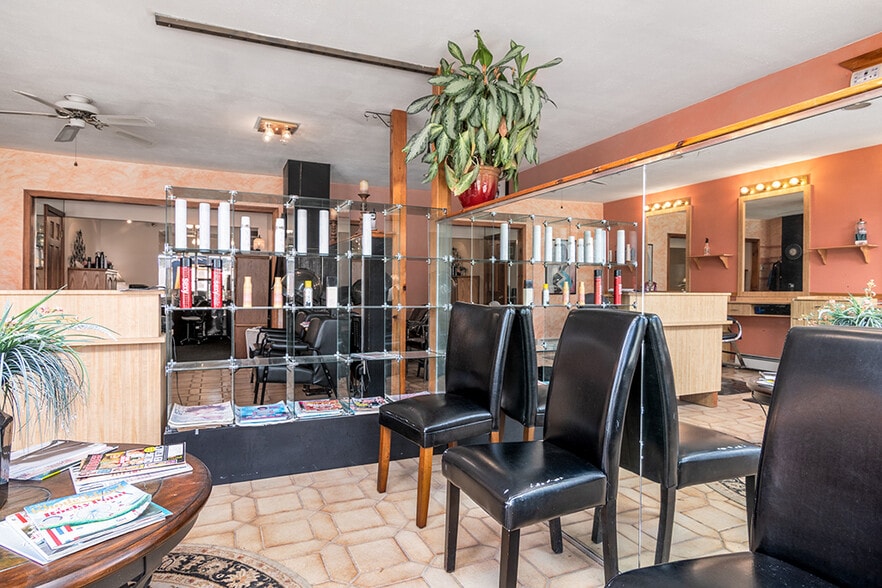 More Photos Of 1824 Warwick Ave, Warwick Storefront For Sale