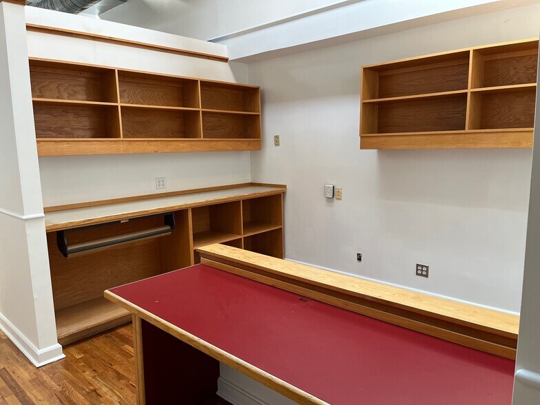 More Photos Of 114 Washington St, Norwalk Office For Sale