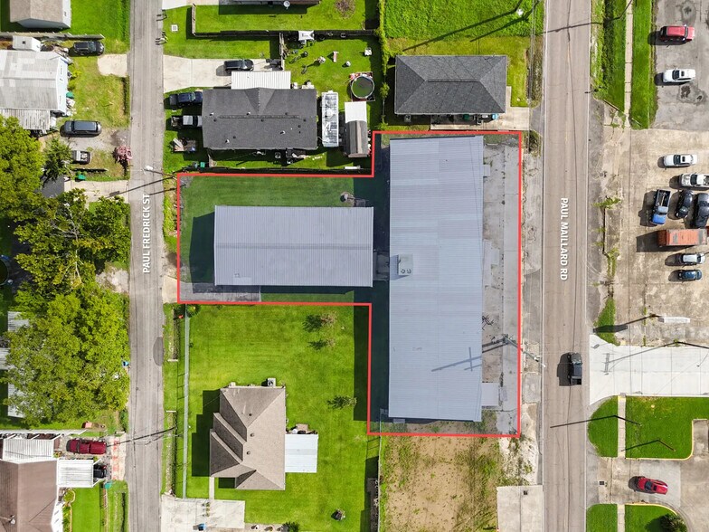 More Photos Of 760 Paul Maillard Rd, Luling Warehouse For Sale