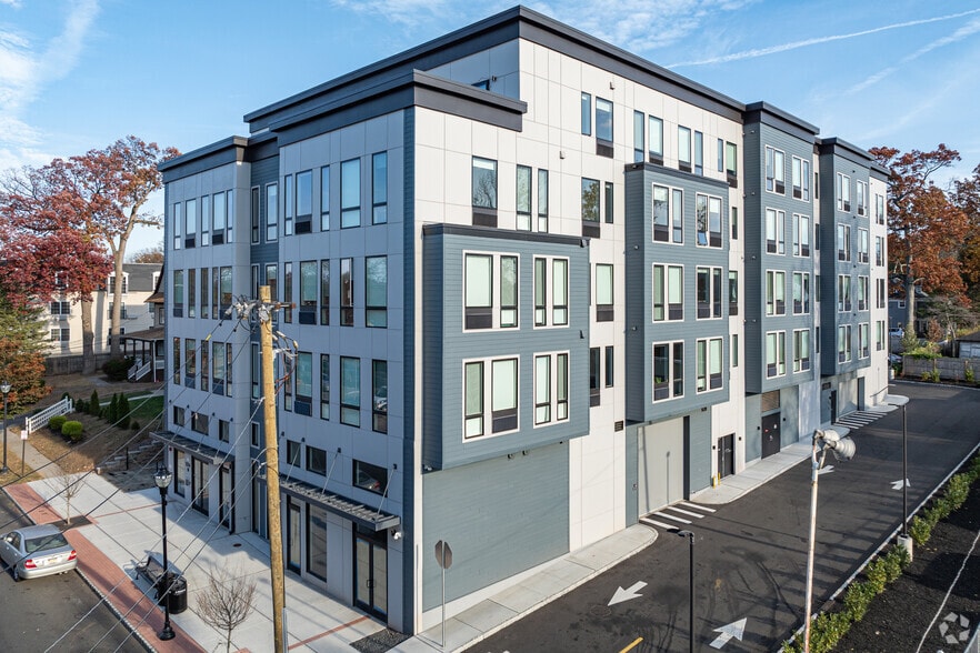 More Photos Of 1014 South Ave, Plainfield Apartments For Lease