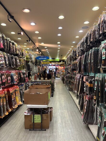 More Photos Of 164-17 Jamaica Ave, Jamaica Unknown For Lease