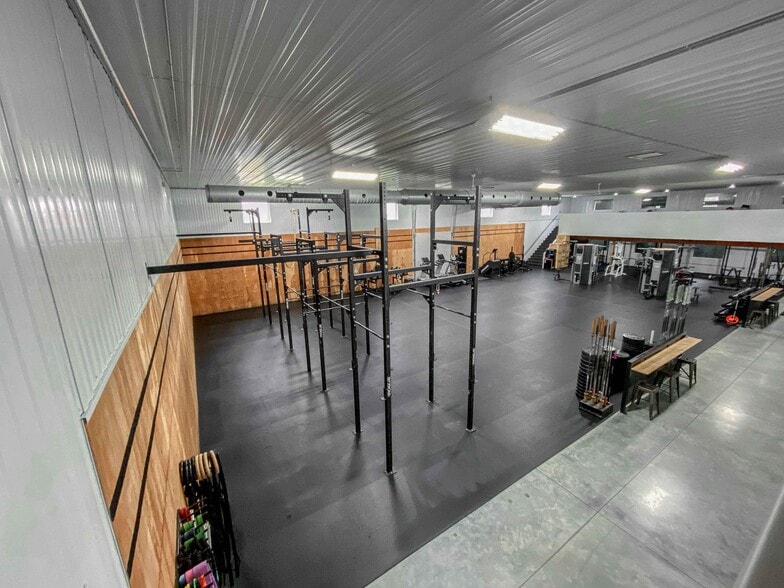 More Photos Of 309 Prairie Ave SW, De Smet Health Club For Sale