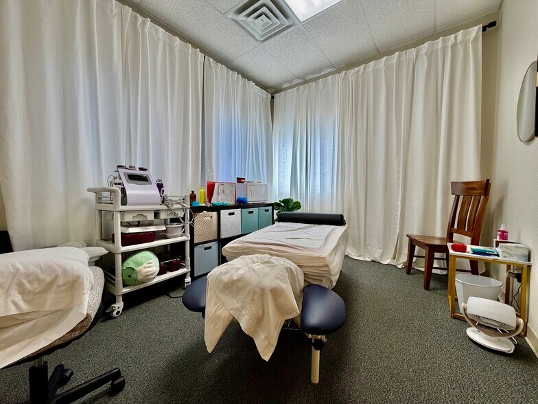 More Photos Of 6610 Gunpark Dr, Boulder Loft Creative Space For Sale