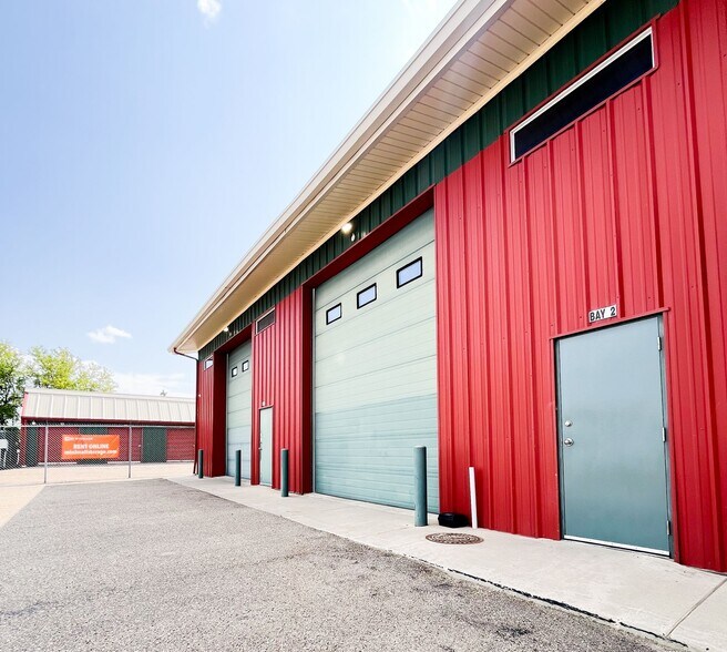 Primary Photo Of 127 4 St NE, Redcliff Self Storage For Lease