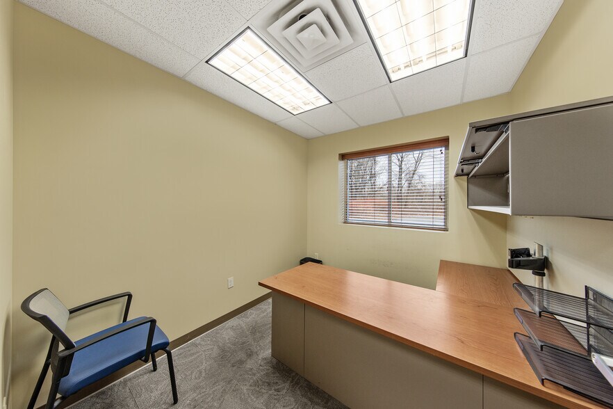 More Photos Of 180 Ushers Rd, Round Lake Warehouse For Sale