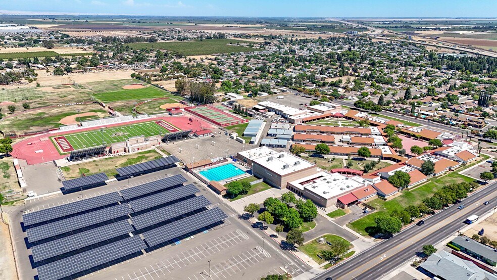 More Photos Of 125 N Parsons Ave, Merced Land For Sale