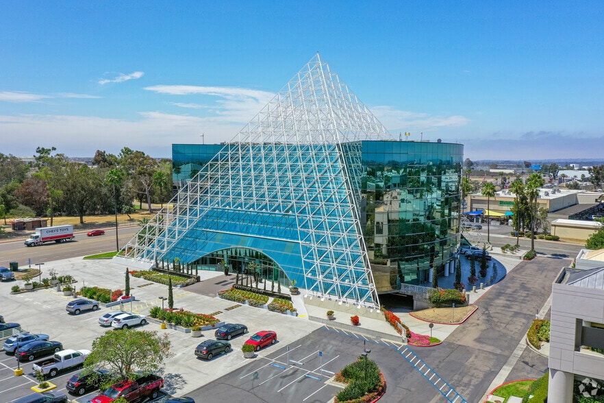 More Photos Of 7310 Miramar Rd, San Diego Office For Sale