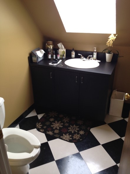 More Photos Of 186 Thomas Johnson Dr, Frederick Unknown For Lease