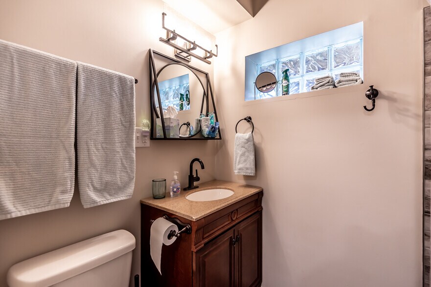 More Photos Of 320 N Mechanic St, Lebanon Multifamily For Sale