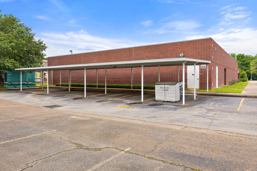 More Photos Of 3610 N University Dr, Nacogdoches Healthcare For Sale