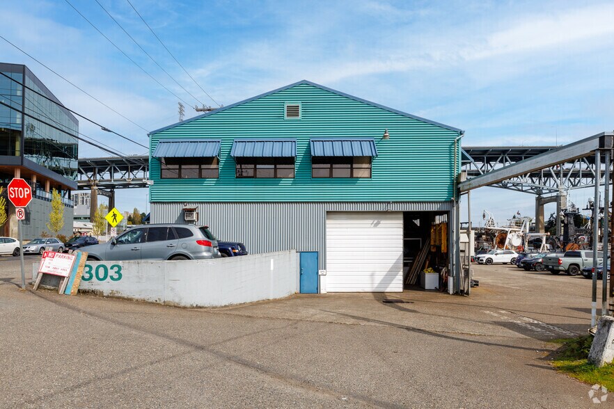 More Photos Of 303 NE Northlake Way, Seattle Food Processing For Sale