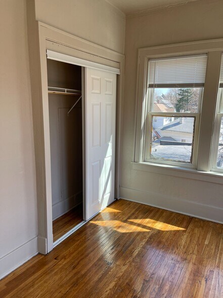 More Photos Of 301 21st St, Sioux City Apartments For Sale