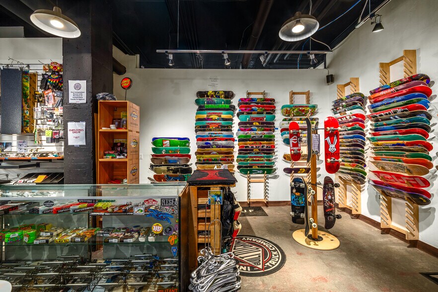 More Photos Of 703 Lincoln Ave, Steamboat Springs Apartments For Sale