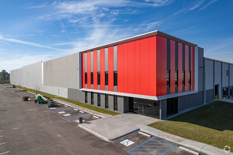 Primary Photo Of 2008 Interstate Centre Blvd, Ellabell Distribution For Lease
