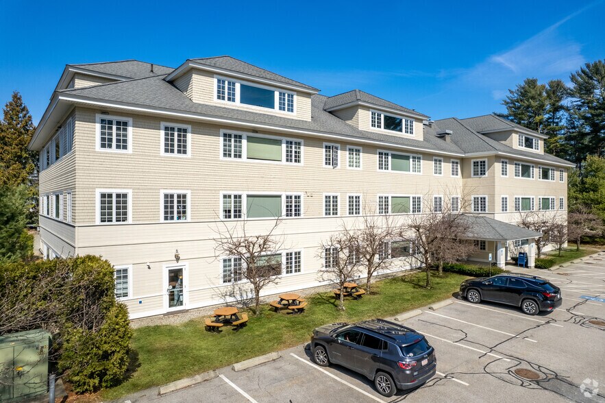 More Photos Of 95 Tremont St, Duxbury Medical For Lease