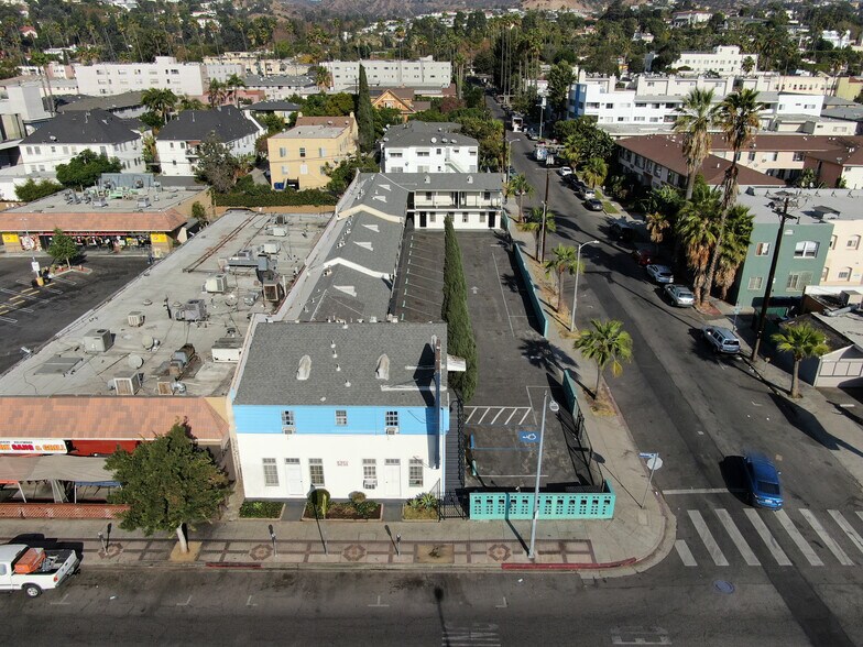 More Photos Of 5251 Hollywood Blvd, Los Angeles Hotel For Sale