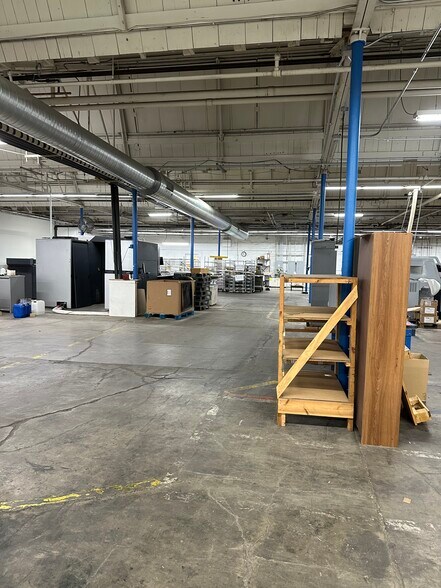 More Photos Of 655 Driving Park Ave, Rochester Warehouse For Lease