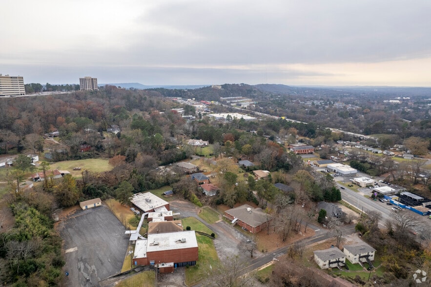 More Photos Of 301 21st Ave S, Birmingham Schools For Lease