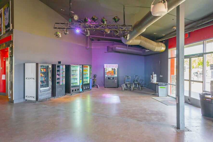 More Photos Of 6730 Las Vegas Blvd S, Las Vegas Golf Course Driving Range For Lease