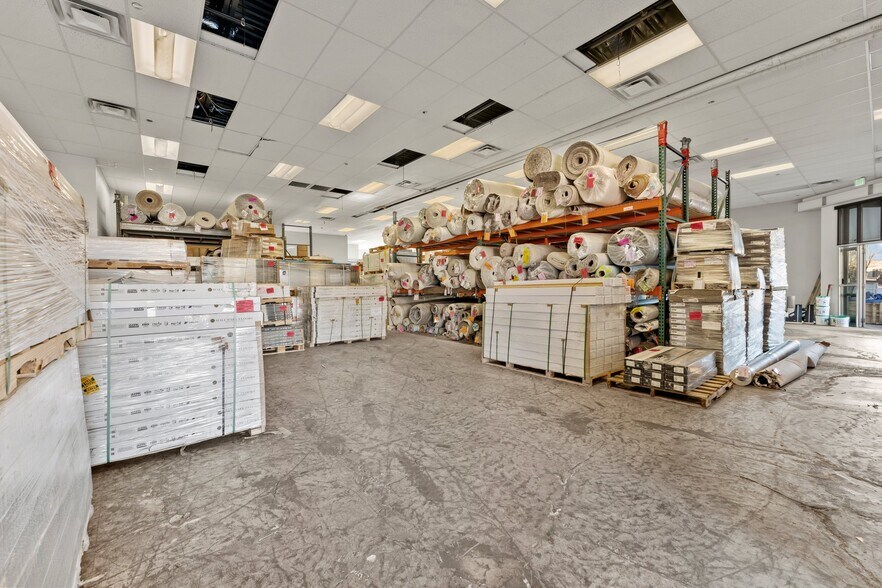 More Photos Of 1166 S Sage Dr, Cedar City Storefront For Sale