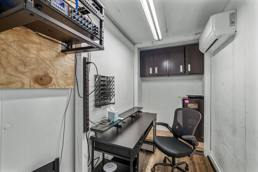 More Photos Of 1106 Gault Ave S, Fort Payne Fast Food For Lease