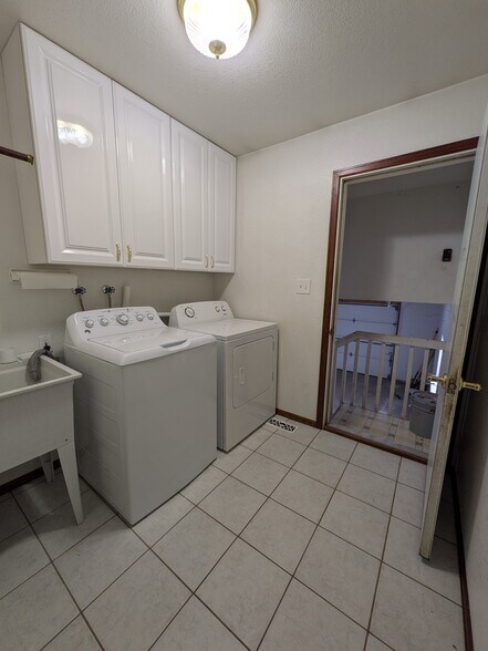 More Photos Of 15507 County Road 10, Fort Lupton Flex For Lease