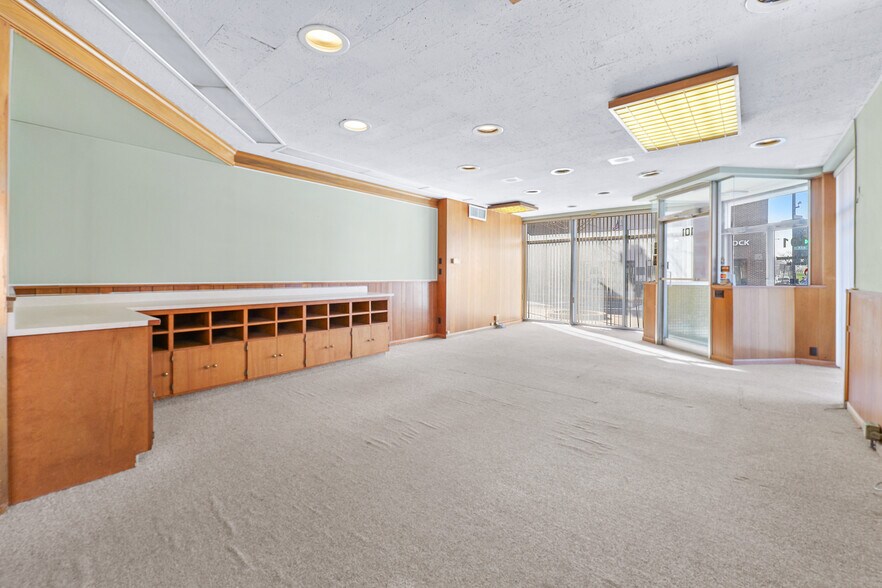 More Photos Of 6 E 1st St, Fond Du Lac Office For Sale