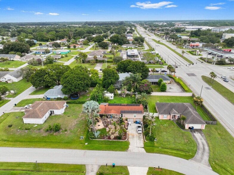 More Photos Of 1490 Emerson Dr Ne, Palm Bay Office Residential For Sale