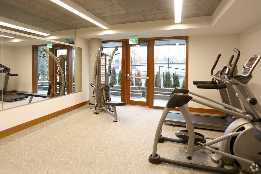 More Photos Of 3705 N Overlook Blvd, Portland Apartments For Sale