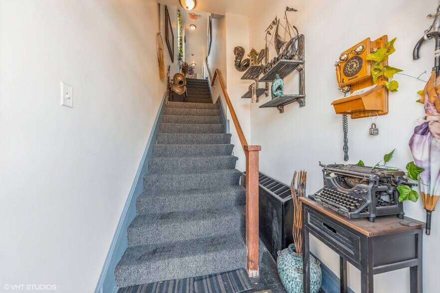 More Photos Of 3 S Old Rand Rd, Lake Zurich Storefront Retail Residential For Sale