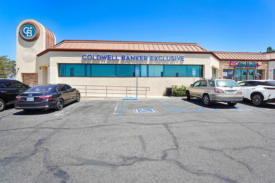 More Photos Of 10240-10244 Reseda Blvd, Northridge Storefront For Lease