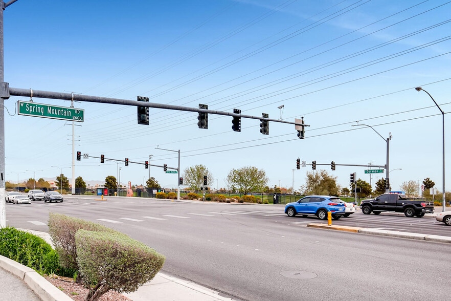 More Photos Of 3585 S Durango Dr, Las Vegas Unknown For Lease