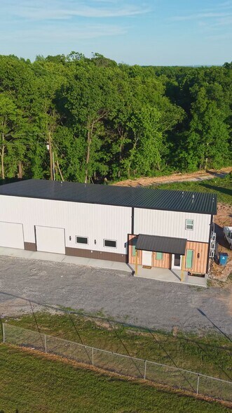 Primary Photo Of 15427 W Highway 12, Gentry Flex For Sale