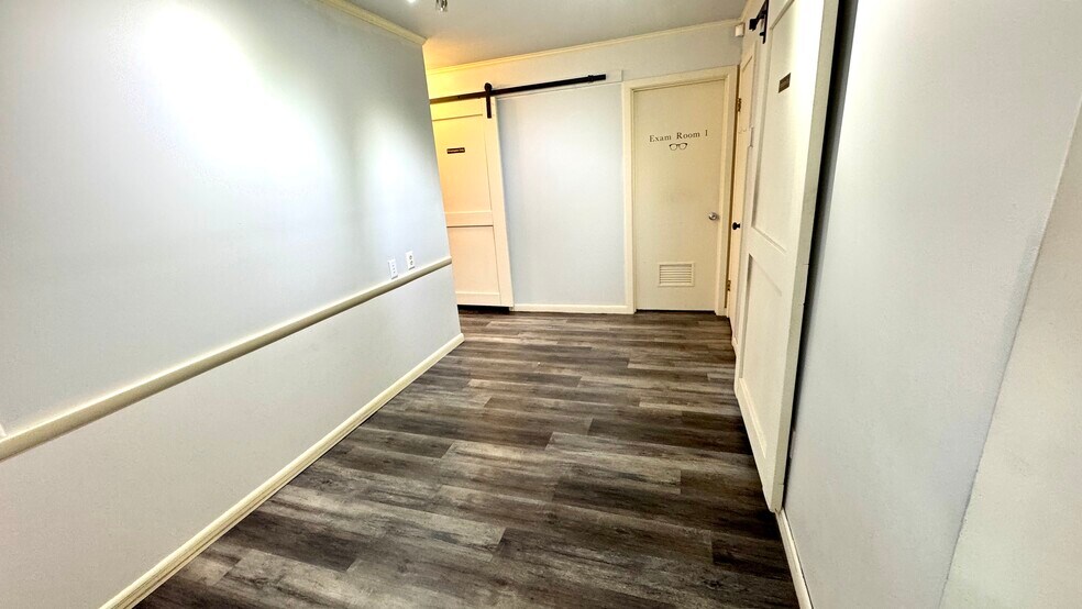 More Photos Of 211 N 5th St, Mcalester Office For Lease