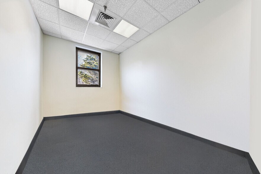 More Photos Of 56 Winthrop St, Concord Medical For Lease