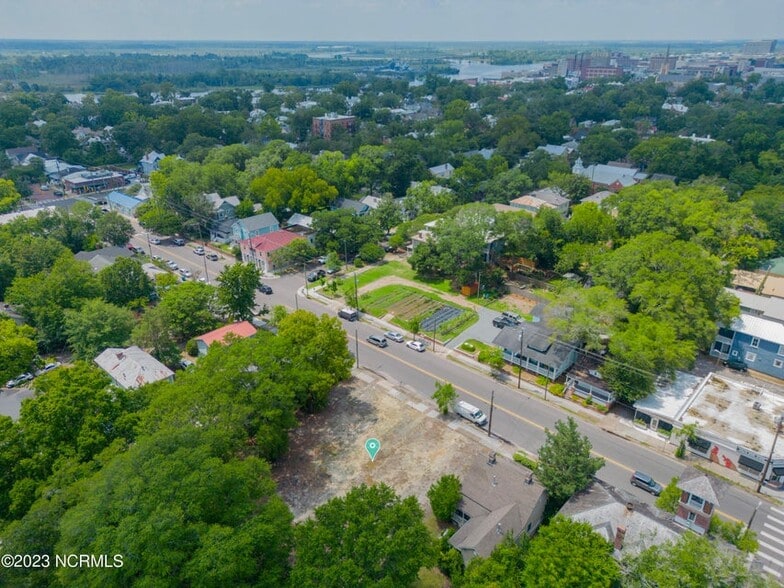 More Photos Of 412 Castle St, Wilmington Land For Sale