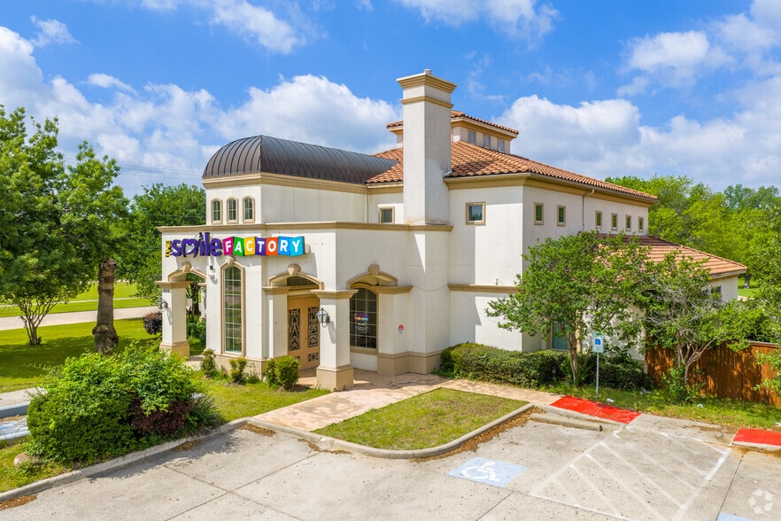 More Photos Of 2628 Matlock Rd, Arlington Medical For Sale