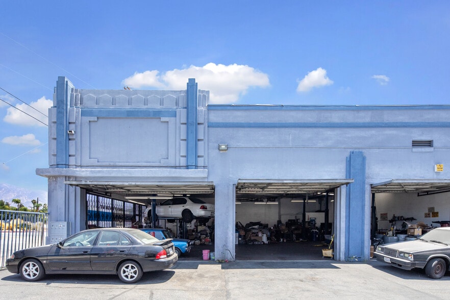 More Photos Of 1880-1920 Walnut St, Pasadena Auto Repair For Lease