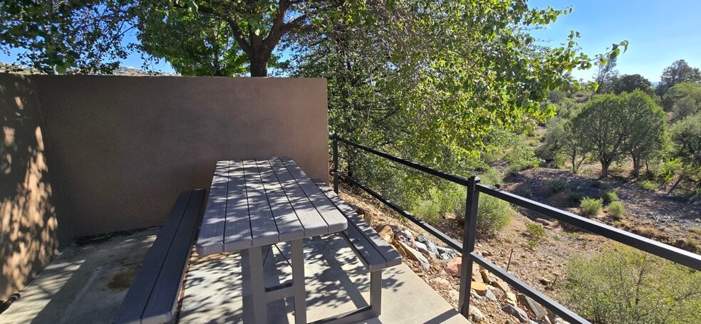 More Photos Of 3741 Karicio Ln, Prescott Office For Lease