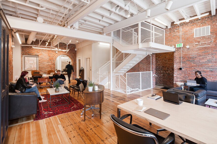 More Photos Of 202 Washington St, Brookline Coworking Space
