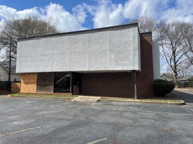 More Photos Of 2981 Church St, East Point Medical For Sale