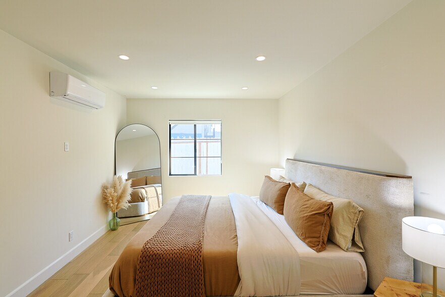 More Photos Of 22227 Pacific Coast Hwy, Malibu Apartments For Sale
