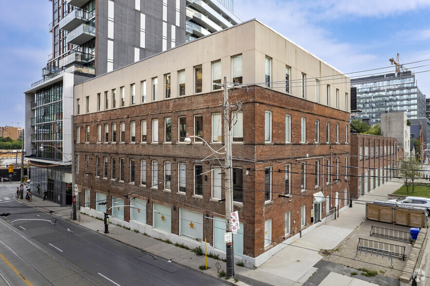 Primary Photo Of 595 Adelaide St E, Toronto Office For Lease