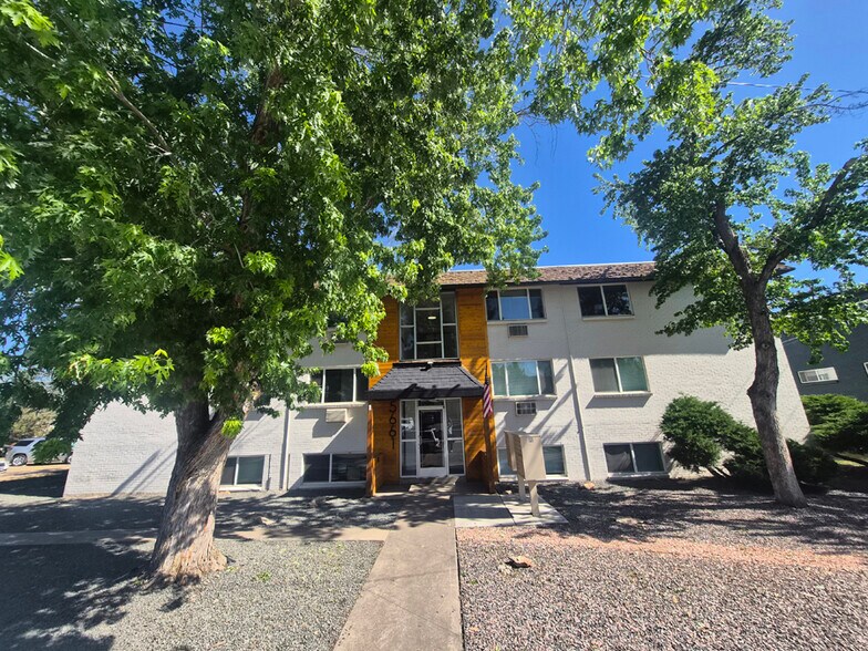 More Photos Of 5661 W Green Meadows Pl, Denver Apartments For Sale