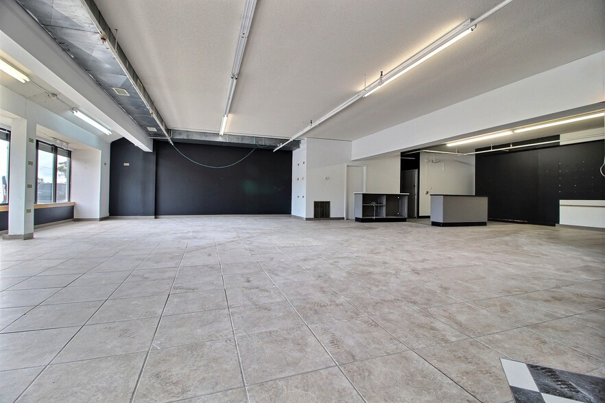 More Photos Of 267 Post Rd, Westerly General Retail For Lease