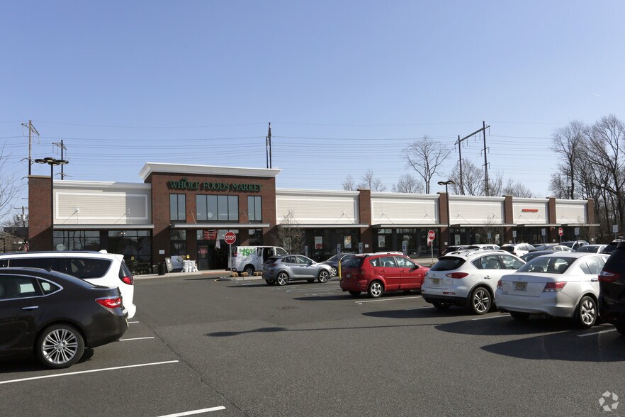 Primary Photo Of 655-657 Middlesex Ave, Metuchen Unknown For Lease